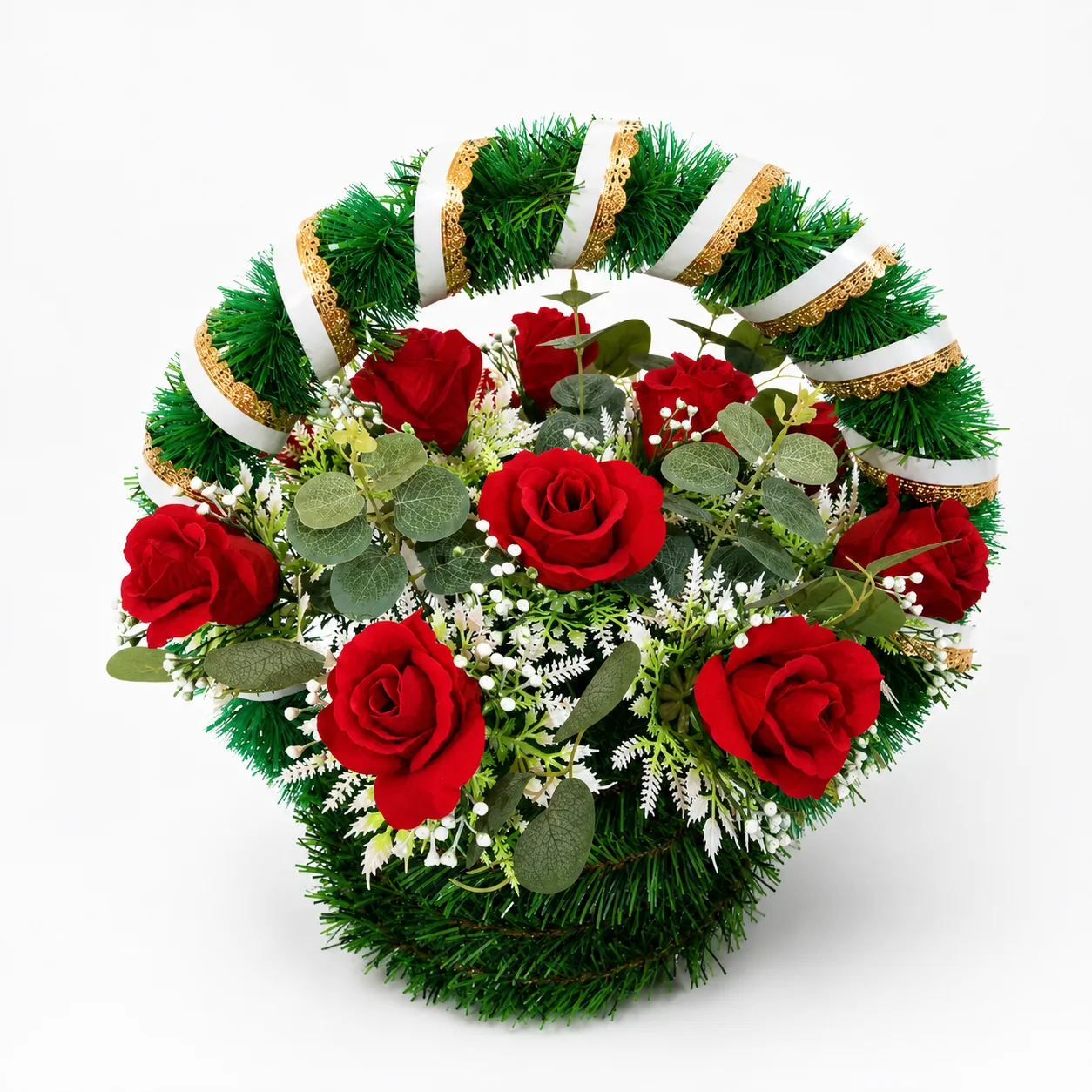 Ритуальная корзина с красными розами и эвкалиптом